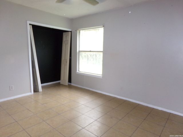 118 EBBTIDE DR, San Antonio, TX 78227