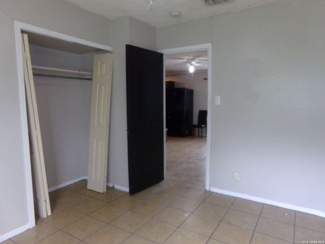 118 EBBTIDE DR, San Antonio, TX 78227