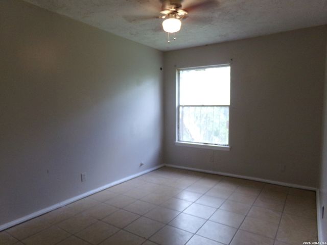 118 EBBTIDE DR, San Antonio, TX 78227