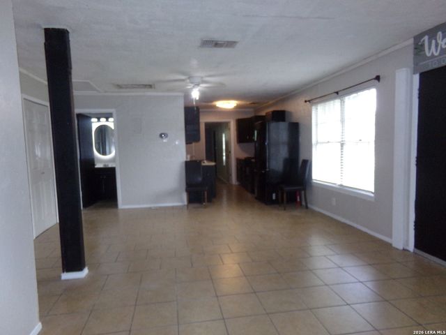 118 EBBTIDE DR, San Antonio, TX 78227