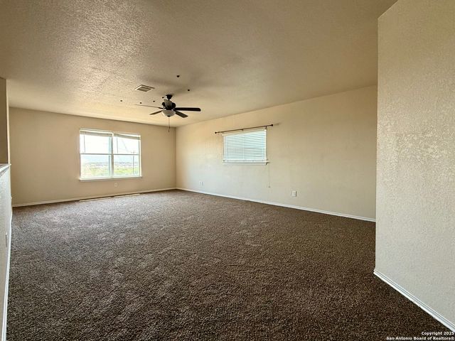 6118 Kensinger Pass, Converse, TX 78109