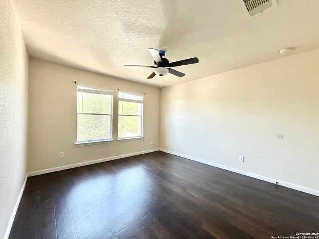 6118 Kensinger Pass, Converse, TX 78109
