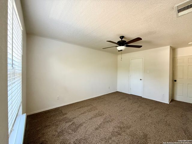 6118 Kensinger Pass, Converse, TX 78109