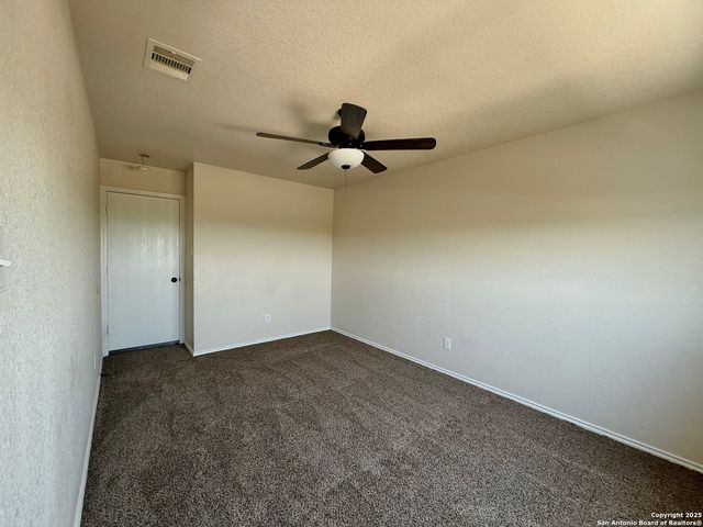 6118 Kensinger Pass, Converse, TX 78109