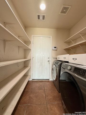 6118 Kensinger Pass, Converse, TX 78109