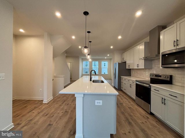 17966 ALICIA AVE, Dumfries, VA 22026