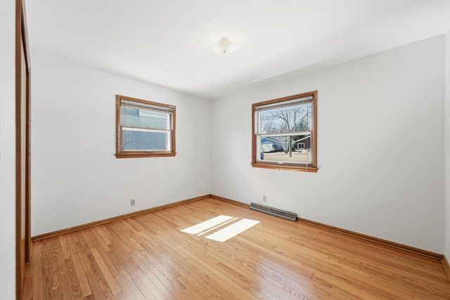 2868 N 118th STREET, Wauwatosa, WI 53222