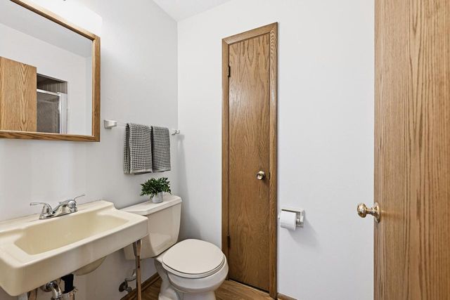 2868 N 118th STREET, Wauwatosa, WI 53222