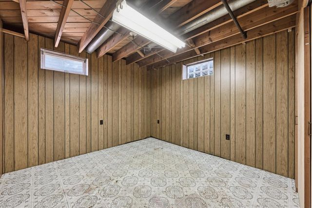 2868 N 118th STREET, Wauwatosa, WI 53222