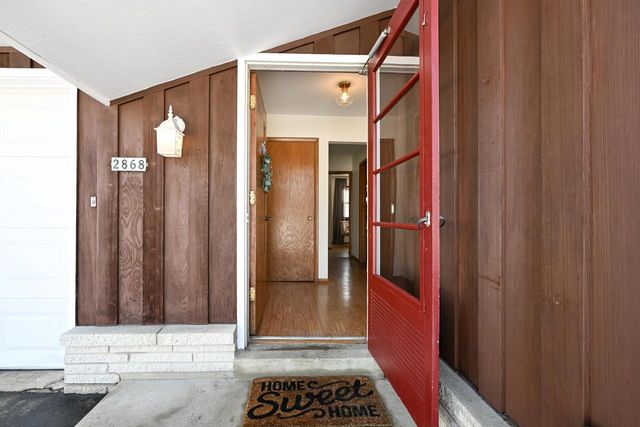 2868 N 118th STREET, Wauwatosa, WI 53222