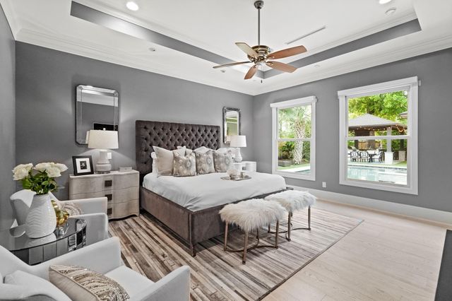 711 Timber Hill Drive, Hedwig Village, TX 77024