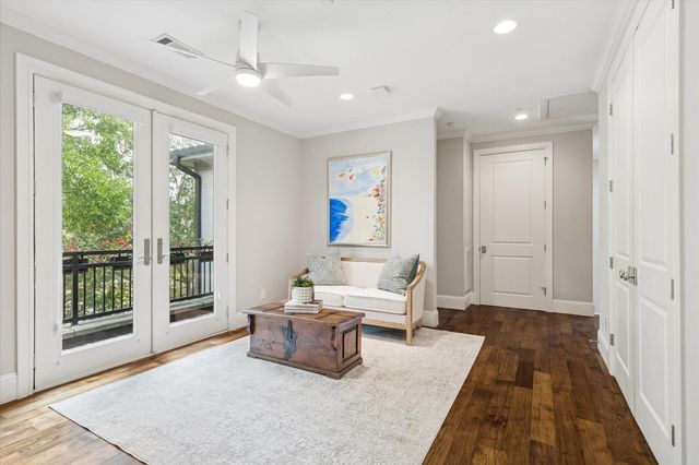 711 Timber Hill Drive, Hedwig Village, TX 77024