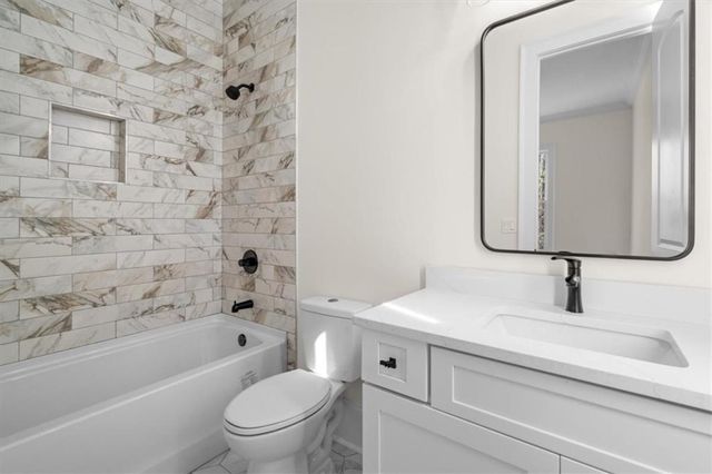 5265 Brookhollow Drive, Douglasville, GA 30135