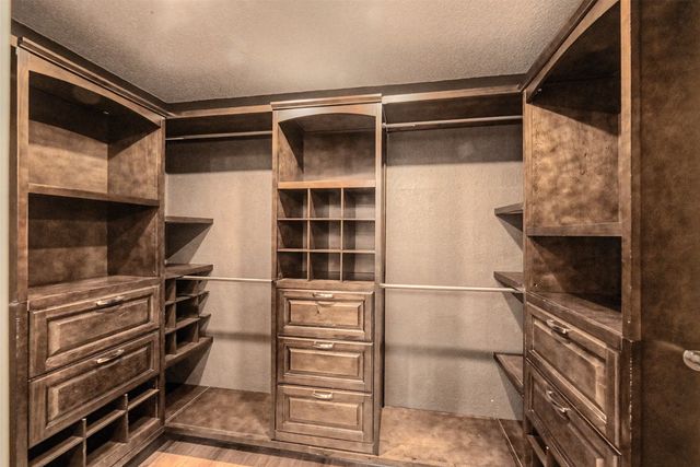 4726 Kensington Court, Arlington, TX 76016