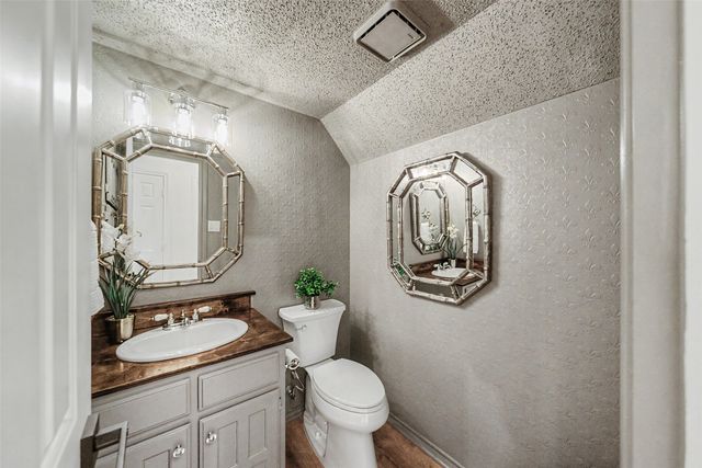4726 Kensington Court, Arlington, TX 76016