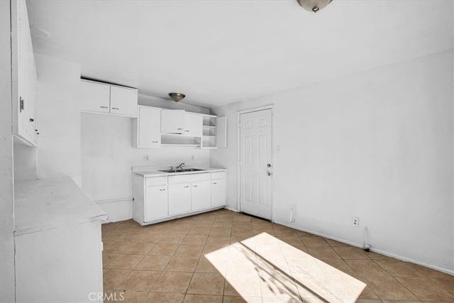 59200 Barron Drive, Yucca Valley, CA 92284