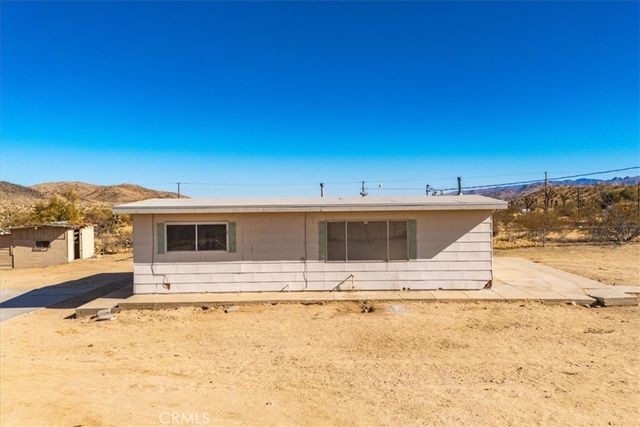 59200 Barron Drive, Yucca Valley, CA 92284