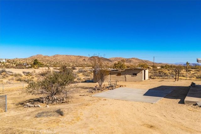59200 Barron Drive, Yucca Valley, CA 92284