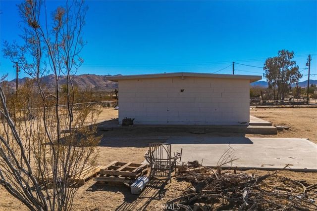 59200 Barron Drive, Yucca Valley, CA 92284