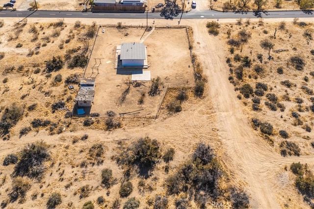 59200 Barron Drive, Yucca Valley, CA 92284