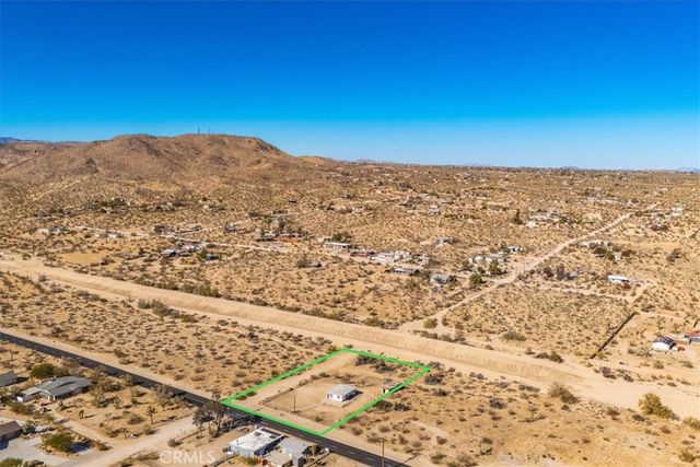 59200 Barron Drive, Yucca Valley, CA 92284