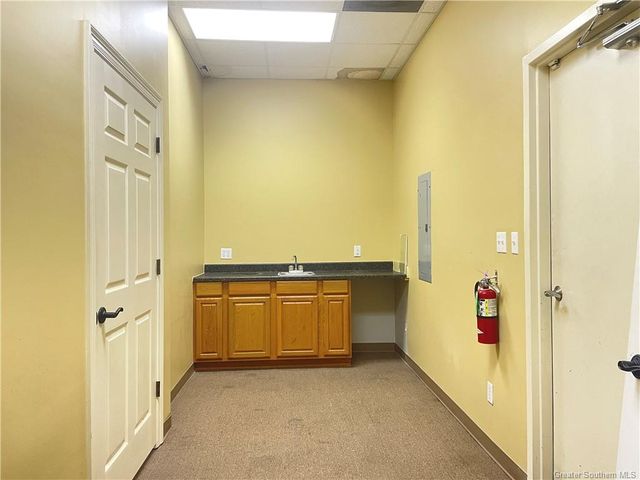 2624 Country Club Road, Lake Charles, LA 70605