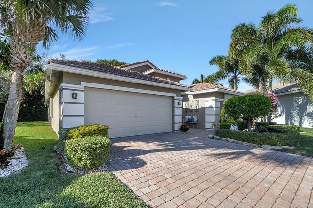 6551 Via Primo Street, Lake Worth, FL 33467