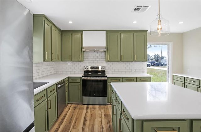 18512 Hwy 90, Lacassine, LA 70650