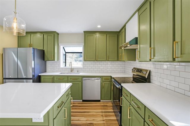 18512 Hwy 90, Lacassine, LA 70650