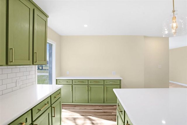 18512 Hwy 90, Lacassine, LA 70650