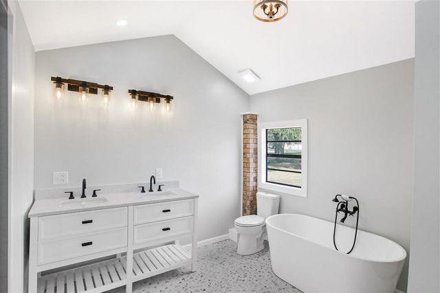 18512 Hwy 90, Lacassine, LA 70650