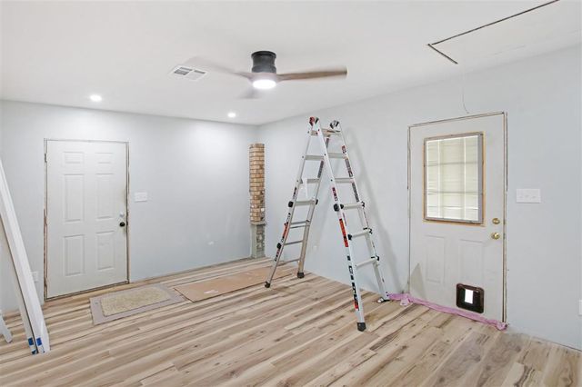 18512 Hwy 90, Lacassine, LA 70650