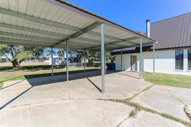 18512 Hwy 90, Lacassine, LA 70650