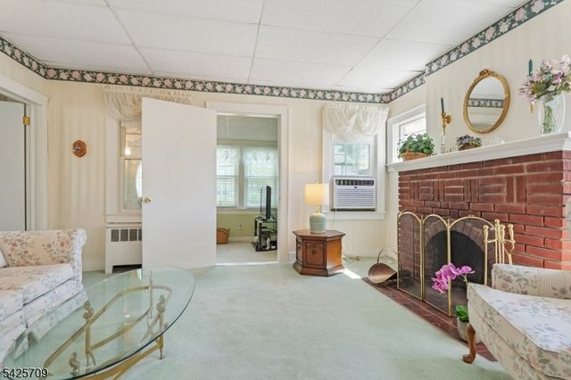 307 Manor Ave, Cranford Twp., NJ 07016