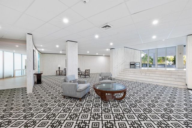 2295 S Ocean Boulevard 625, Palm Beach, FL 33480