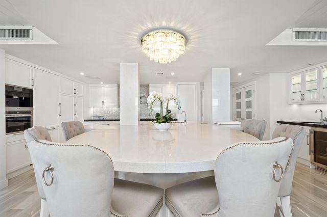 2295 S Ocean Boulevard 625, Palm Beach, FL 33480