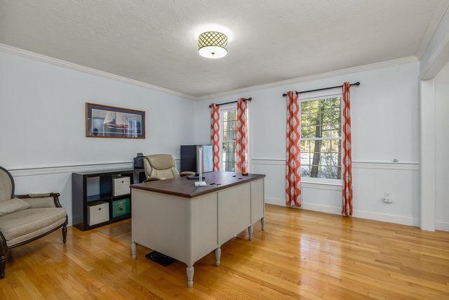 9 Captain's Way, Exeter, NH 03833