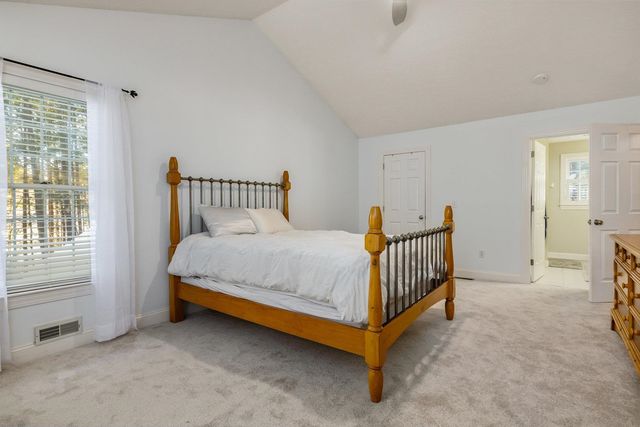 9 Captain's Way, Exeter, NH 03833