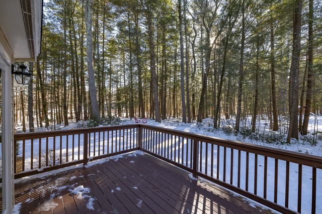 9 Captain's Way, Exeter, NH 03833