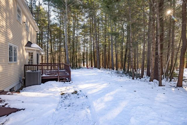 9 Captain's Way, Exeter, NH 03833