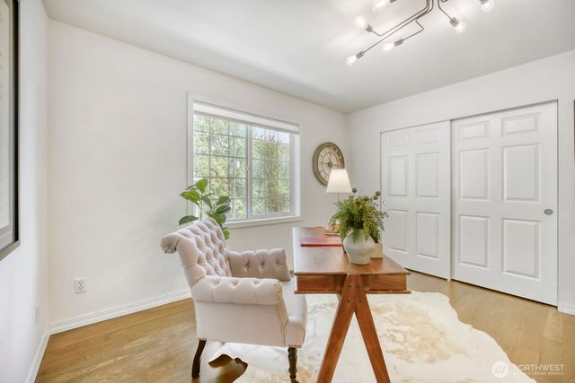 6551 17th Ave Avenue SW, Seattle, WA 98106