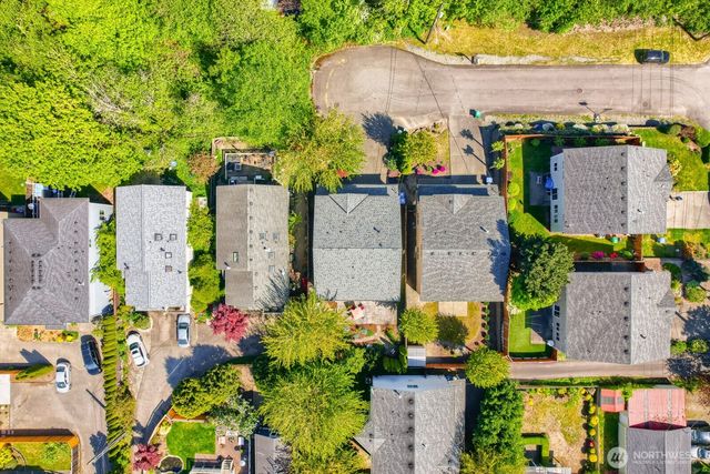 6551 17th Ave Avenue SW, Seattle, WA 98106