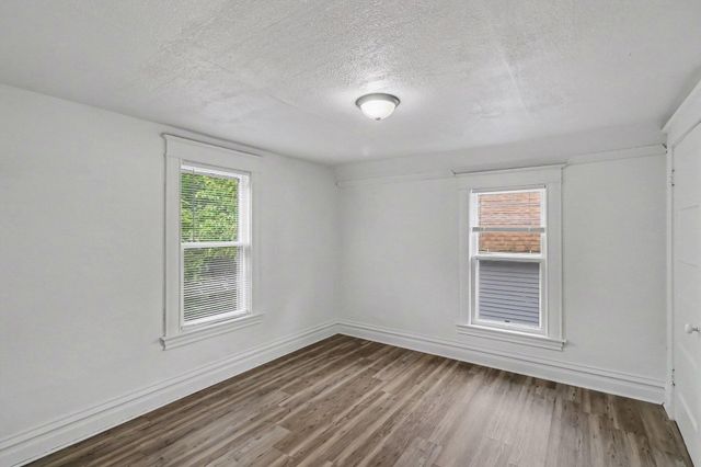 132 W Belmont Street, Kalamazoo, MI 49001