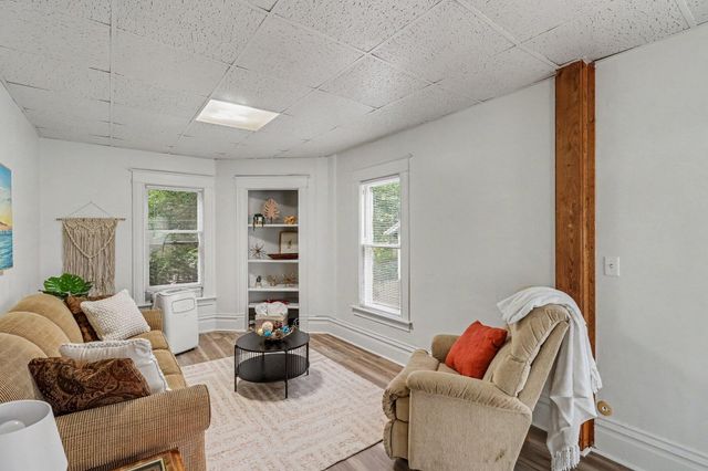 132 W Belmont Street, Kalamazoo, MI 49001