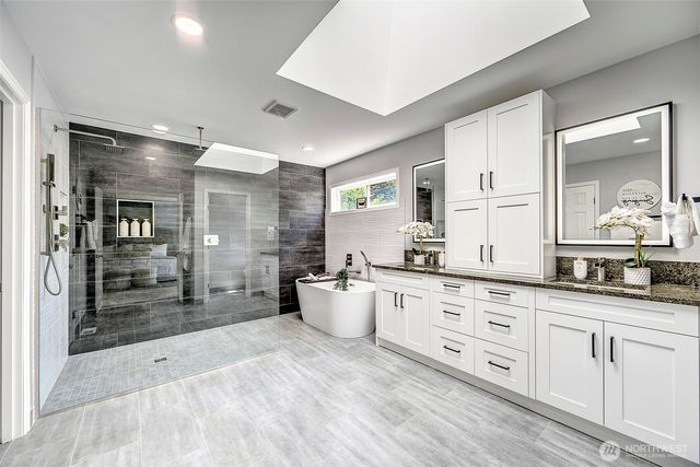 22187 NE 93rd Street, Redmond, WA 98053