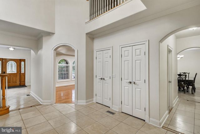 7705 MAGARITY RD, Falls Church, VA 22043