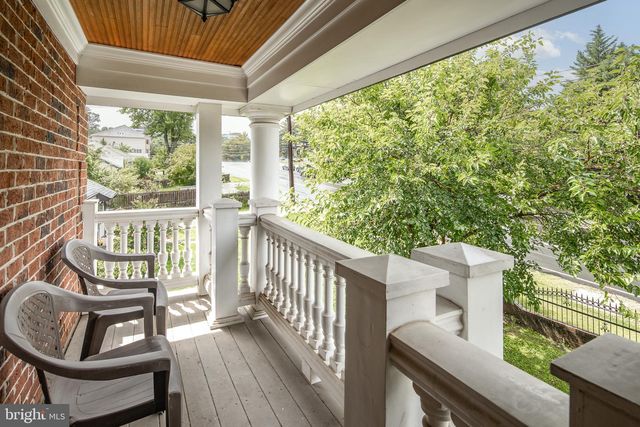 7705 MAGARITY RD, Falls Church, VA 22043