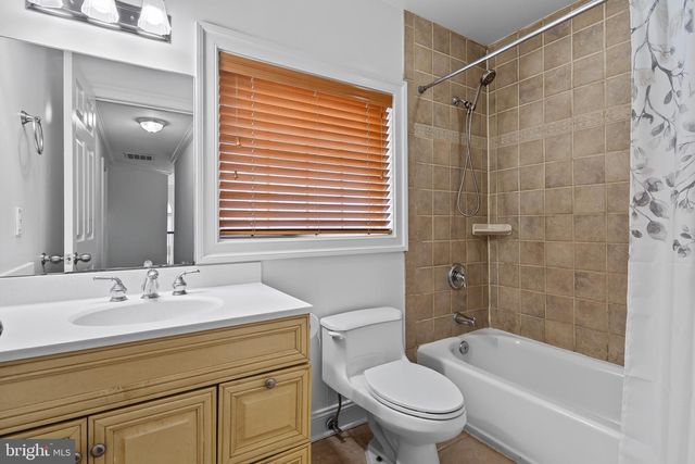 7705 MAGARITY RD, Falls Church, VA 22043