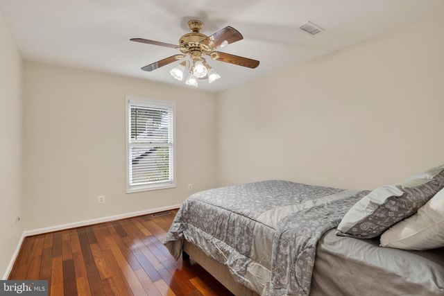 7705 MAGARITY RD, Falls Church, VA 22043