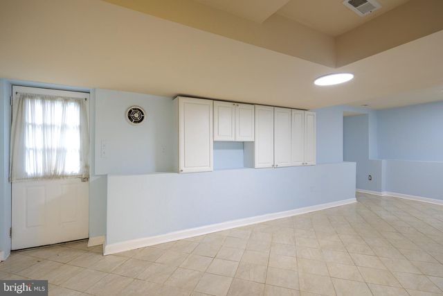 7705 MAGARITY RD, Falls Church, VA 22043